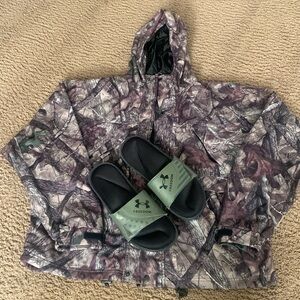 XL Camo Jacket and Sandal Bundle